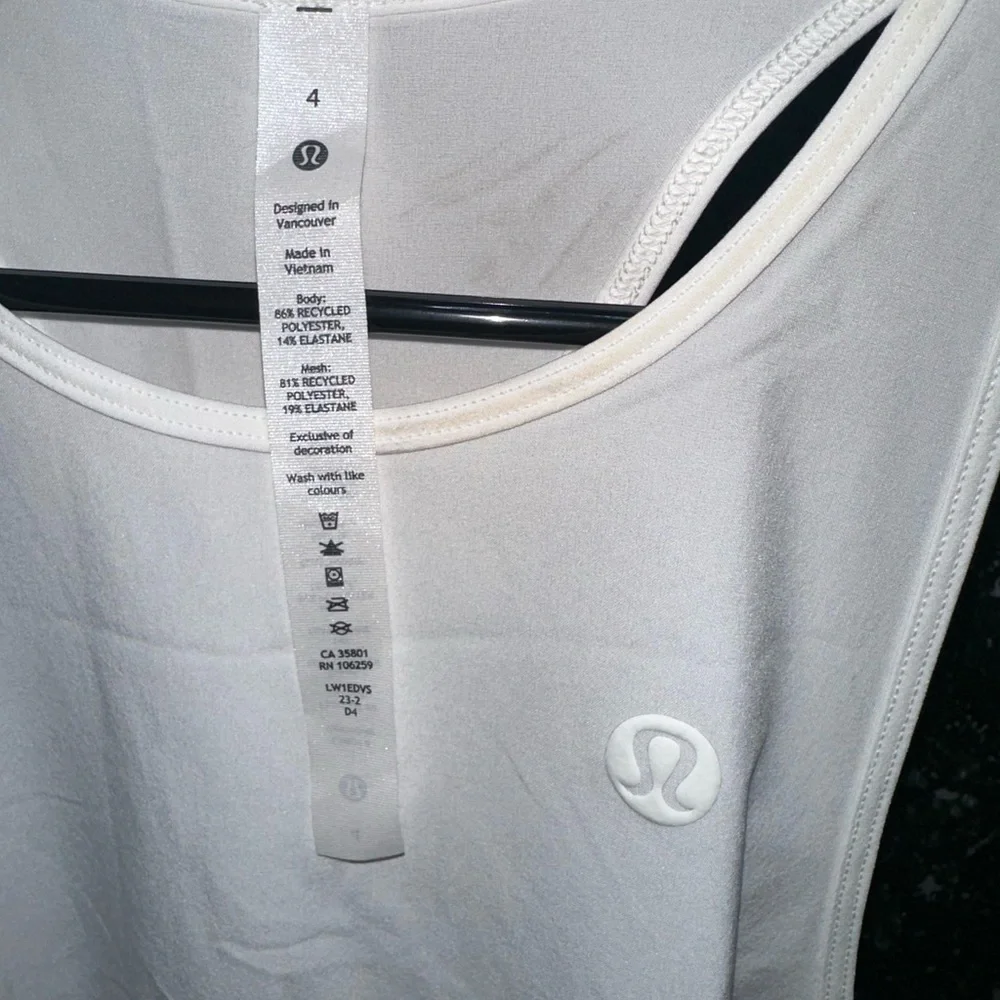 Lululemon Side Pleats Tennis Tank Top - Picture 3 of 3